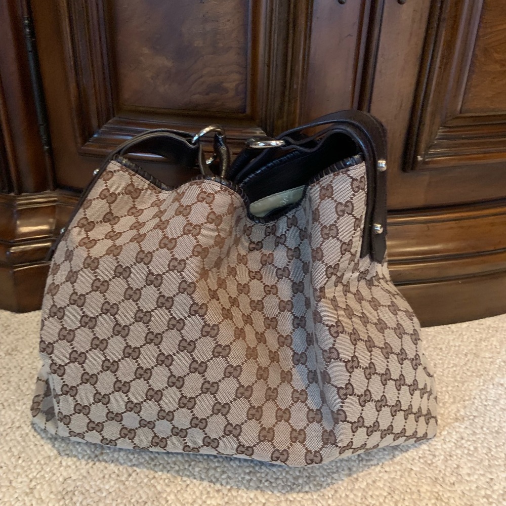 Gucci hobo bag